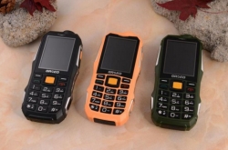 GRSED E6800/GoFly F7000 - odolný mobilní telefon - mobil - power banka - baterka - 6.800 mAh - voděodolný / nárazuvzodrný / odolný pádu / prachotěsný